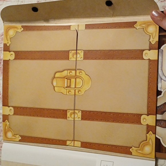 The American Girls collection, Kirsten and Samantha paper dolls - Picture 9 of 11